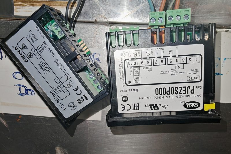 Substituição de um controlador eletrónico de climatização